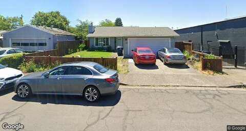 9Th, EUGENE, OR 97402