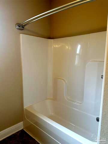Parkside, MILTON, FL 32571