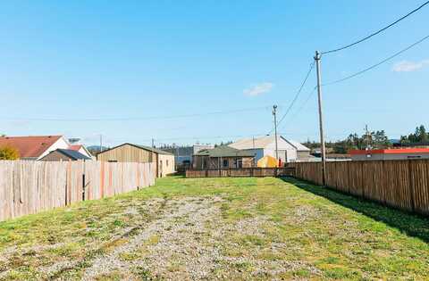 Burtschell, CRESCENT CITY, CA 95531