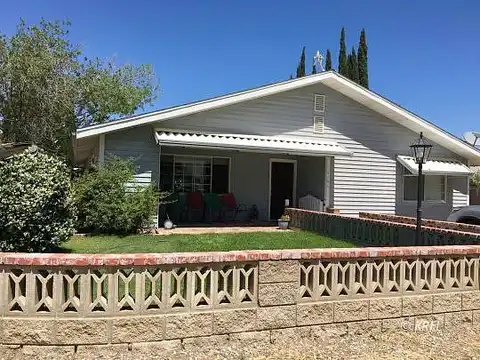 Pine, LAKE ISABELLA, CA 93240