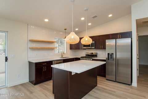 Eastern, COTTONWOOD, AZ 86326