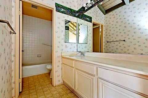 Portola, PALM SPRINGS, CA 92264