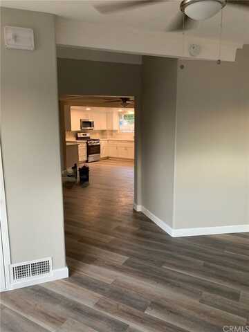 Brand, LAKE ELSINORE, CA 92530