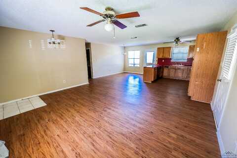 Oak, WHITE OAK, TX 75693