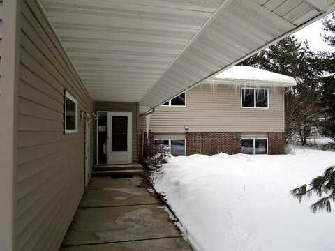 Labarge, HUDSON, WI 54016