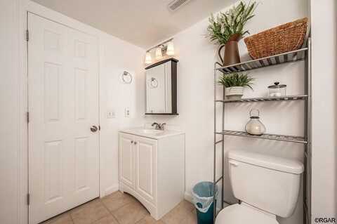 Oak, CANON CITY, CO 81212