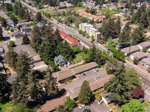 Burnside, PORTLAND, OR 97233