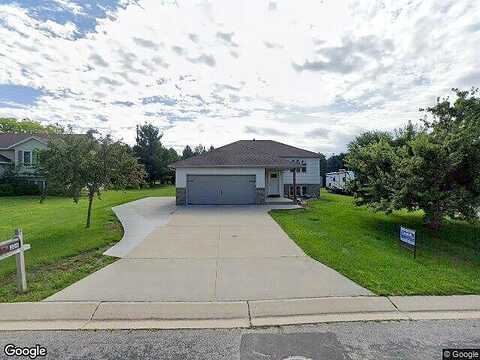 10Th, DODGE CENTER, MN 55927