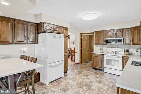 Ridge, LEWISBERRY, PA 17339