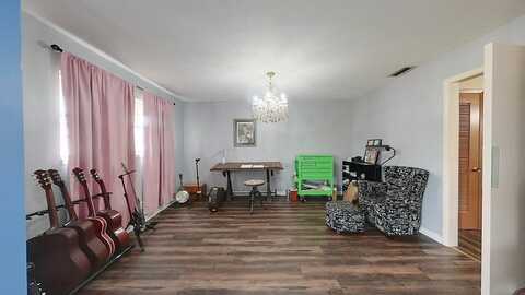 Main, LAKELAND, GA 31635