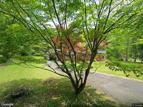 Beechwood, EAST STROUDSBURG, PA 18301