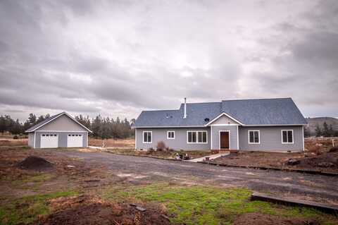 Elizabeth, PRINEVILLE, OR 97754