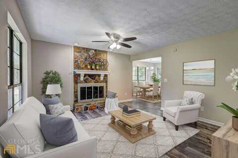 Commanche, JONESBORO, GA 30236