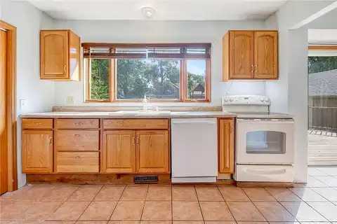 Holcombe, LITCHFIELD, MN 55355