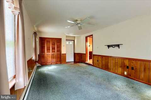 Arch, HONEY BROOK, PA 19344