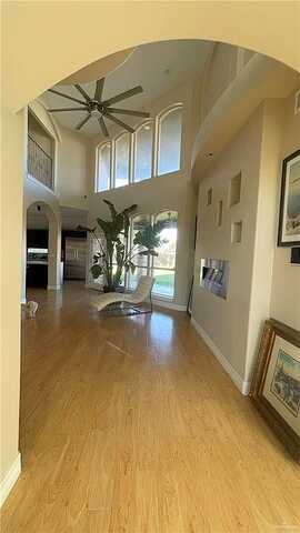 Ulex, MCALLEN, TX 78504