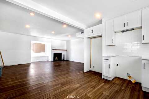 Hackney, WEST HILLS, CA 91304