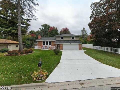 Traeger, GREEN BAY, WI 54304