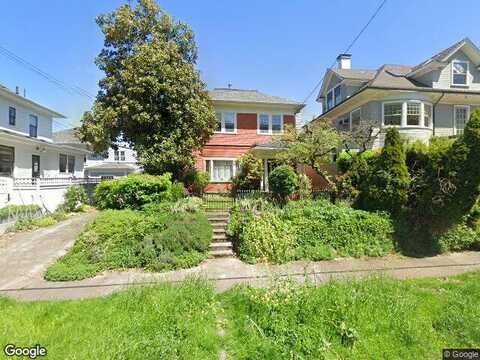 Myrtle, PORTLAND, OR 97201