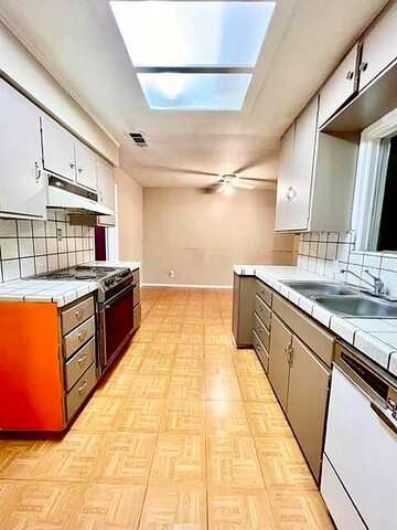 Arden, FRESNO, CA 93703