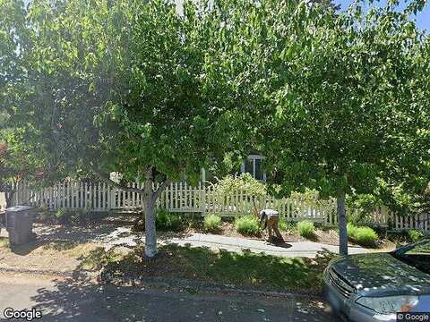 Bellview, ASHLAND, OR 97520