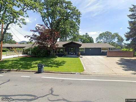 Black Oak, MEDFORD, OR 97504