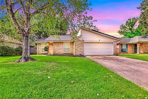 Battlepine, HOUSTON, TX 77040