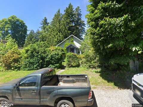 8Th, LAKE OSWEGO, OR 97034