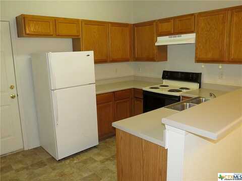 Hamza, KILLEEN, TX 76542