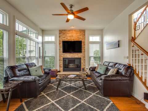 Haines, LORTON, VA 22079