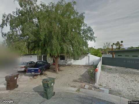 Karlisa, PALM SPRINGS, CA 92264