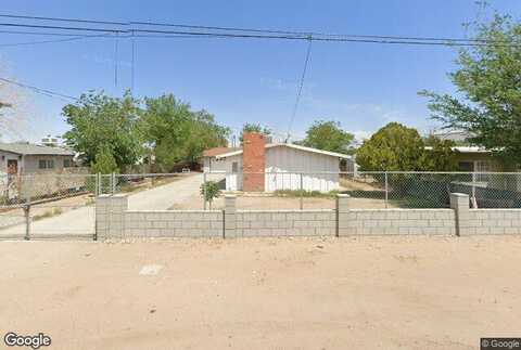 White, ADELANTO, CA 92301