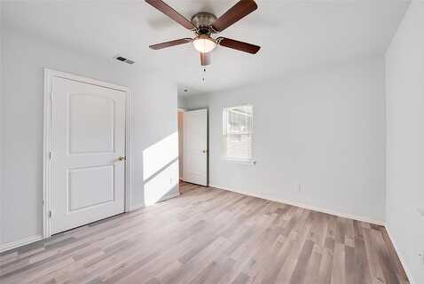 Colwick, DALLAS, TX 75216