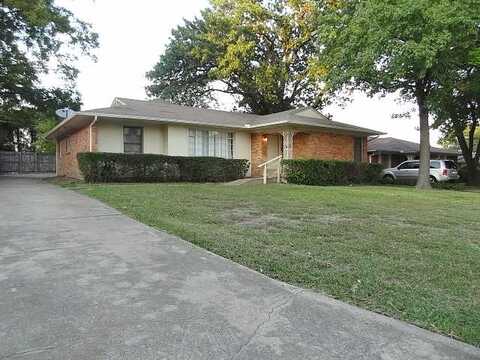 San Medina, DALLAS, TX 75228