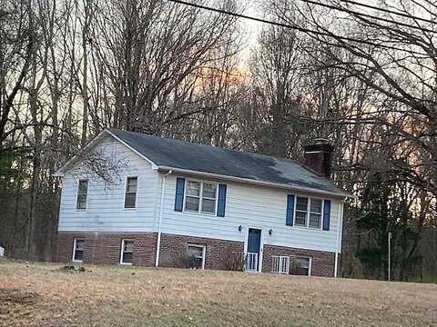 High, FARMVILLE, VA 23901