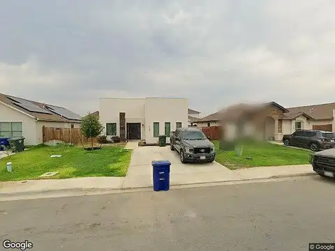 Capilla, LAREDO, TX 78046