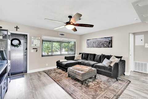 38Th, OAKLAND PARK, FL 33309