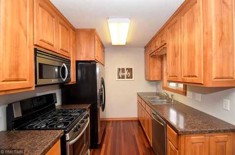 122Nd, MINNEAPOLIS, MN 55449