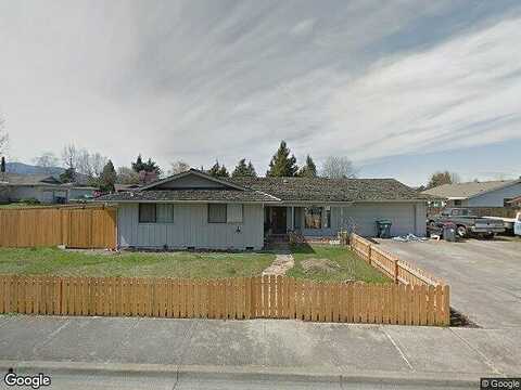 Brandon, PHOENIX, OR 97535