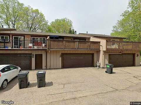 River Woods, BURNSVILLE, MN 55337