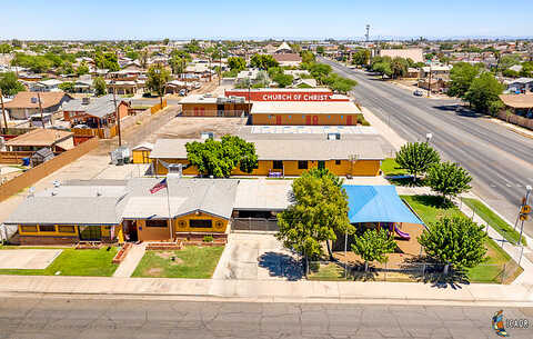 8Th, EL CENTRO, CA 92243