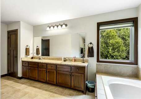 Idlewood, EDEN PRAIRIE, MN 55346
