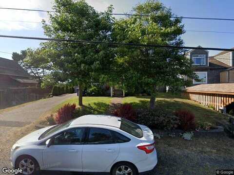 11Th, NEWPORT, OR 97365