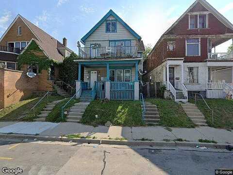 Holton, MILWAUKEE, WI 53212