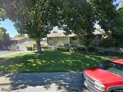 Vista View, CLOVERDALE, CA 95425