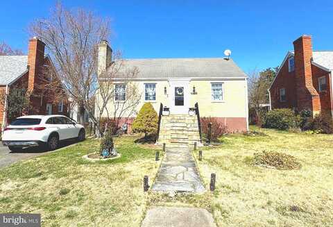Cedar, FALLS CHURCH, VA 22042