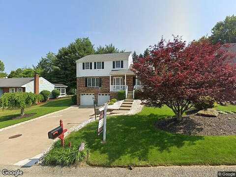 Laurelwood, GLENSHAW, PA 15116