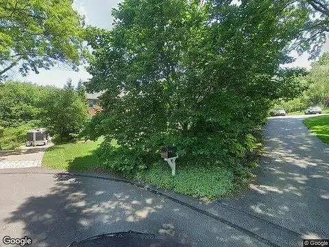 Foxwood, PITTSBURGH, PA 15238