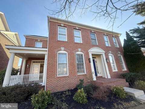 Port Potomac, WOODBRIDGE, VA 22191