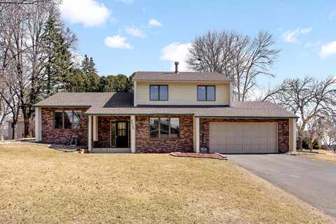 Dakota, CHANHASSEN, MN 55317
